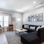 Newly Renovated 3 Bedroom Shelby Park Home **Free Parking**